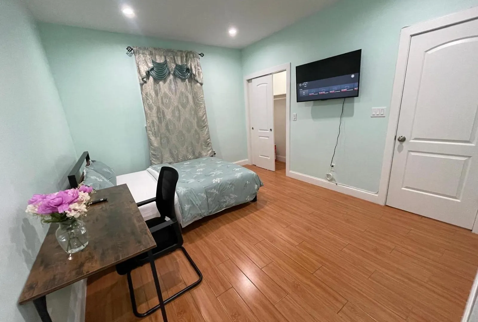Luxury Room With Attached-Bath Near Jfk Ny Usa New York